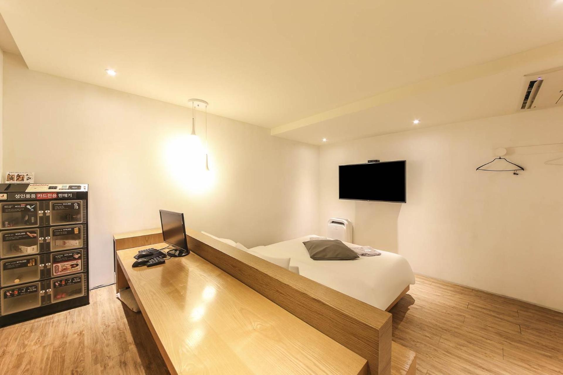 Hotel Yaja Sasang Terminal Busan Exteriör bild